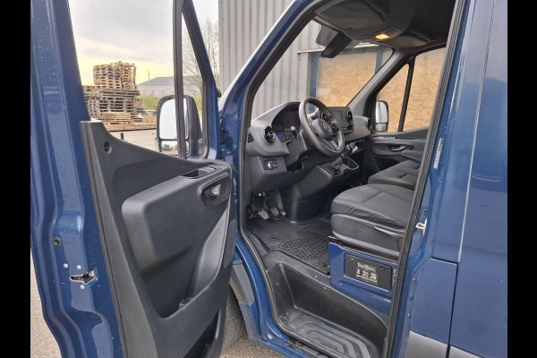 Mercedes-Benz Sprinter 311 2.2 CDI L2H2 AIRCO / CAMERA / 3 ZITS / DEALER ONDERHOUDEN / NAVI