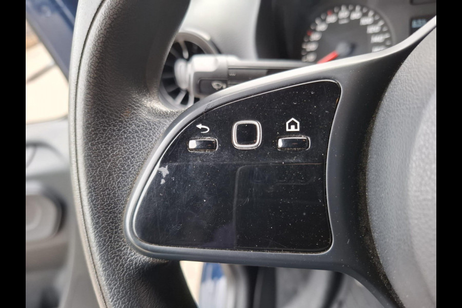 Mercedes-Benz Sprinter 311 2.2 CDI L2H2 AIRCO / CAMERA / 3 ZITS / DEALER ONDERHOUDEN / NAVI