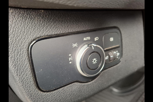 Mercedes-Benz Sprinter 311 2.2 CDI L2H2 AIRCO / CAMERA / 3 ZITS / DEALER ONDERHOUDEN / NAVI