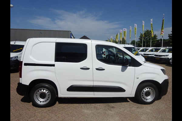 Peugeot Partner 1.2 PureTech Pro BENZINE BPM VRIJ AIRCO NAVI CRUISE CONTROL PDC SCHUIFDEUR