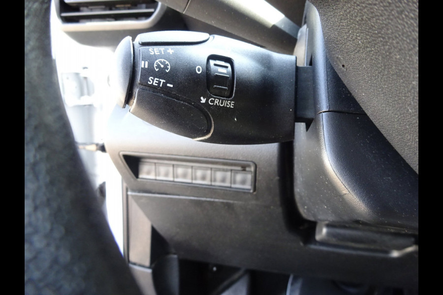 Peugeot Partner 1.2 PureTech Pro BENZINE BPM VRIJ AIRCO NAVI CRUISE CONTROL PDC SCHUIFDEUR