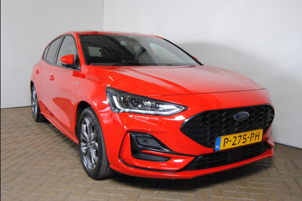 Ford Focus 1.0 EBH ST Line X | Carplay | Camera | Groot scherm | Navi