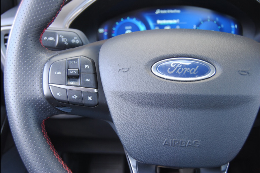 Ford Focus 1.0 EBH ST Line X | Carplay | Camera | Groot scherm | Navi