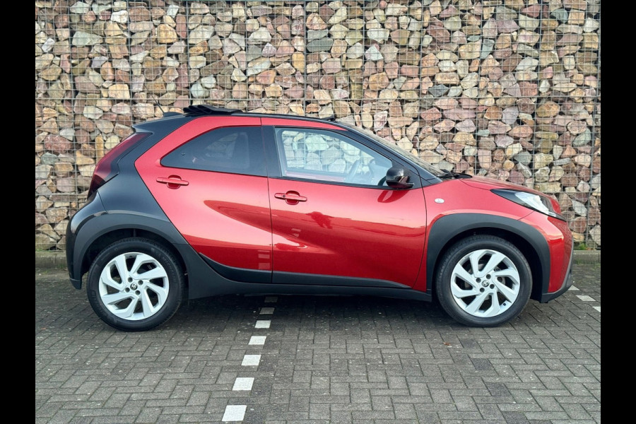 Toyota Aygo X 1.0 VVT-i MT Play