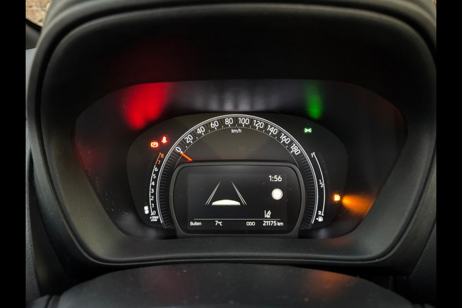 Toyota Aygo X 1.0 VVT-i MT Play