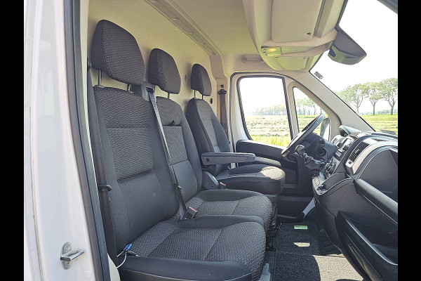 Peugeot Boxer 165pk L4H2 Zwaar Premium 3.0T-trekhaak, Camera, Cruise, Airco,