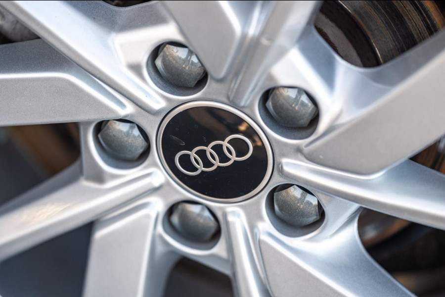 Audi A1 Sportback 30 TFSI Advanced Edition Automaat I Virtual Cockpit I CarPlay Climate I Cruise II PDC V+A I Lane Assist