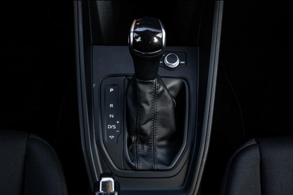 Audi A1 Sportback 30 TFSI Advanced Edition Automaat I Virtual Cockpit I CarPlay Climate I Cruise II PDC V+A I Lane Assist
