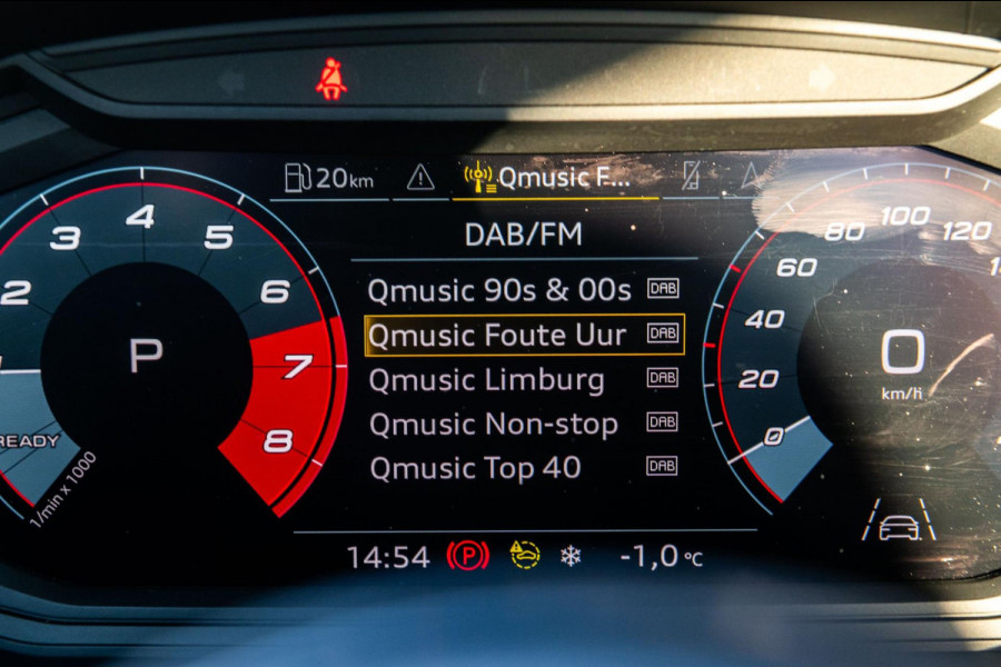 Audi A1 Sportback 30 TFSI Advanced Edition Automaat I Virtual Cockpit I CarPlay Climate I Cruise II PDC V+A I Lane Assist