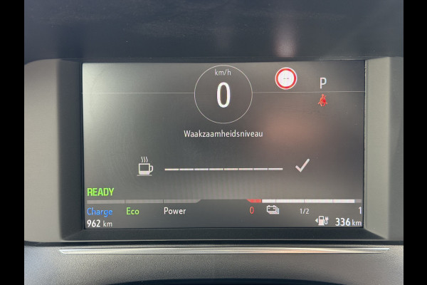 Opel Corsa Electric Ultimate 50 kWh (Camera - LED - Automatische Airco - Alcantara - Stoel-/- Stuurverwarming - Navigatie via APP - Parkeersensoren