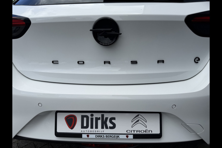Opel Corsa Electric Ultimate 50 kWh (Camera - LED - Automatische Airco - Alcantara - Stoel-/- Stuurverwarming - Navigatie via APP - Parkeersensoren