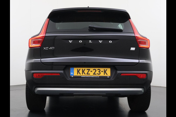 Volvo XC40 1.5 T5 Recharge Inscription VAN: 35.900,- VOOR: 33.877,- UW WKVOORDEEL: 2.023,- | HARMAN KARDON | ELECTR. STOELEN | UNIEKE KMSTAND | CAMERA | ELECTR. ACHTERKLEP | RIJKLAAR INCL. 12 MND BOVAG GARANTIE