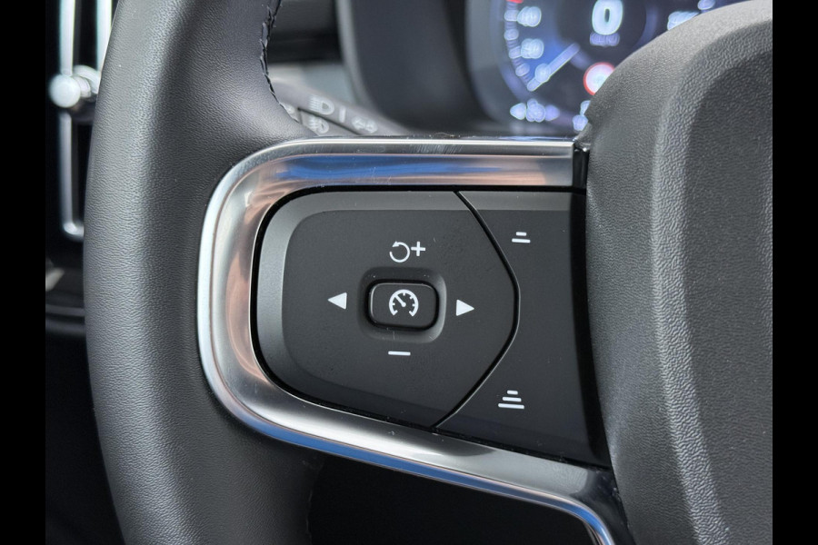 Volvo XC40 1.5 T5 Recharge Inscription VAN: 35.900,- VOOR: 33.877,- UW WKVOORDEEL: 2.023,- | HARMAN KARDON | ELECTR. STOELEN | UNIEKE KMSTAND | CAMERA | ELECTR. ACHTERKLEP | RIJKLAAR INCL. 12 MND BOVAG GARANTIE