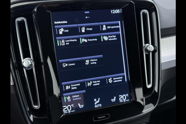 Volvo XC40 1.5 T5 Recharge Inscription VAN: 35.900,- VOOR: 33.877,- UW WKVOORDEEL: 2.023,- | HARMAN KARDON | ELECTR. STOELEN | UNIEKE KMSTAND | CAMERA | ELECTR. ACHTERKLEP | RIJKLAAR INCL. 12 MND BOVAG GARANTIE