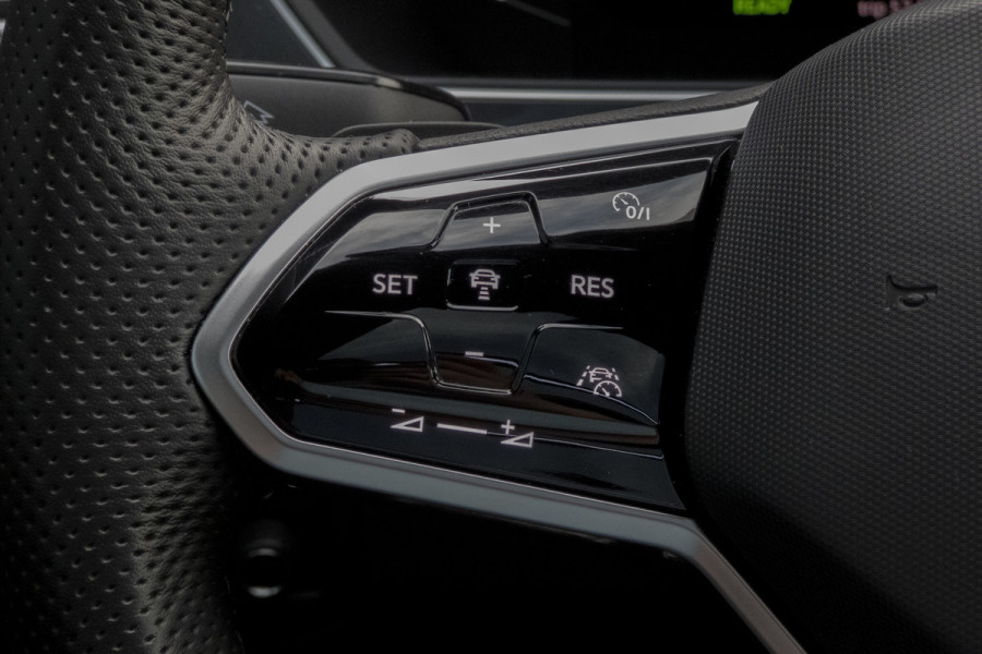 Volkswagen Tiguan 1.4 TSI eHybrid R-Line Business+