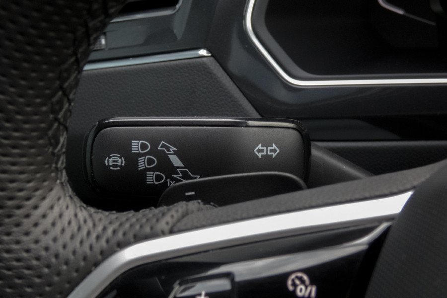 Volkswagen Tiguan 1.4 TSI eHybrid R-Line Business+