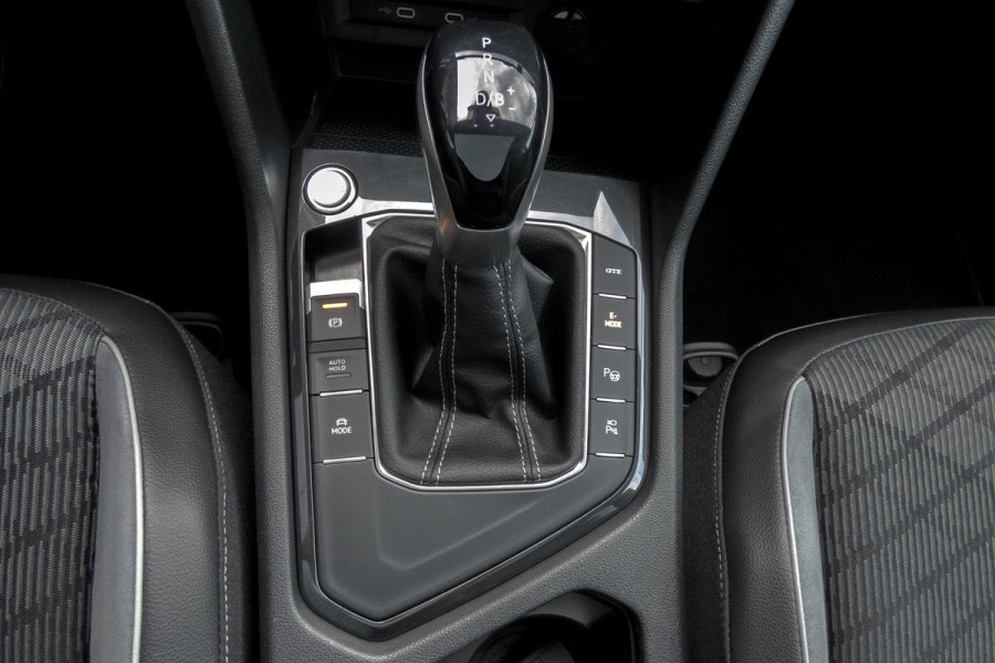 Volkswagen Tiguan 1.4 TSI eHybrid R-Line Business+