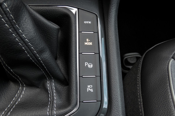 Volkswagen Tiguan 1.4 TSI eHybrid R-Line Business+