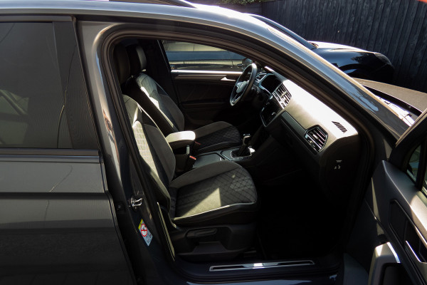 Volkswagen Tiguan 1.4 TSI eHybrid R-Line Business+