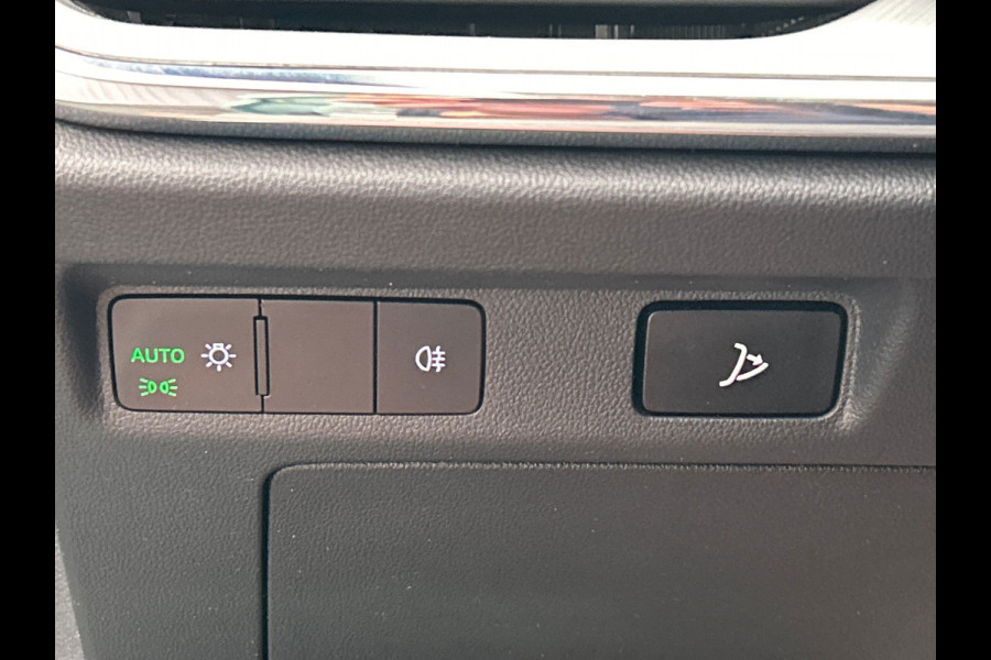 Škoda ENYAQ iV 80 | Origineel Nederlands | Stuurverwarming | Camera | Carplay | Keyless | Lane Assist |