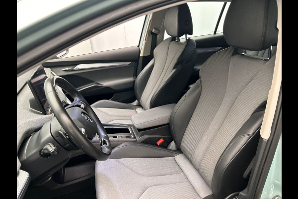 Škoda ENYAQ iV 80 | Origineel Nederlands | Stuurverwarming | Camera | Carplay | Keyless | Lane Assist |