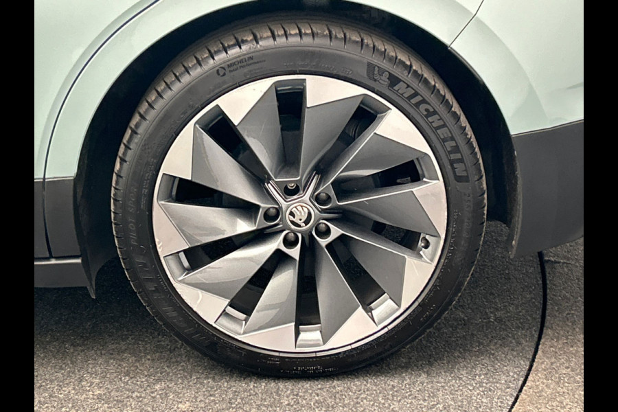 Škoda ENYAQ iV 80 | Origineel Nederlands | Stuurverwarming | Camera | Carplay | Keyless | Lane Assist |