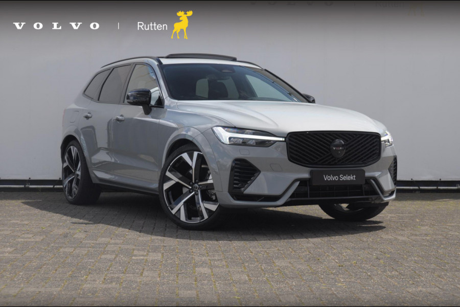 Volvo XC60 T8 455PK Automaat hybrid AWD Ultra Black Edition Luchtvering/ Semi-elektrisch inklapbare trekhaak/ Stoelverwarming voor en achter/ Stuurverwarming/ Harman Kardon Audio/