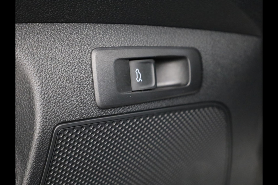 Škoda Karoq 1.5 TSI ACT Sportline Business | 360 Camera | Canton | Side Assist | Elk. A-klep | Prijs Rijklaar!!