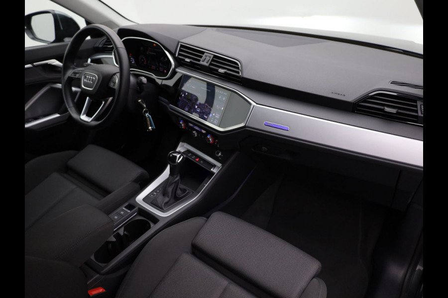 Audi Q3 35 TFSI S edition | Camera | Trekhaak afnb. | Prijs Rijklaar!!