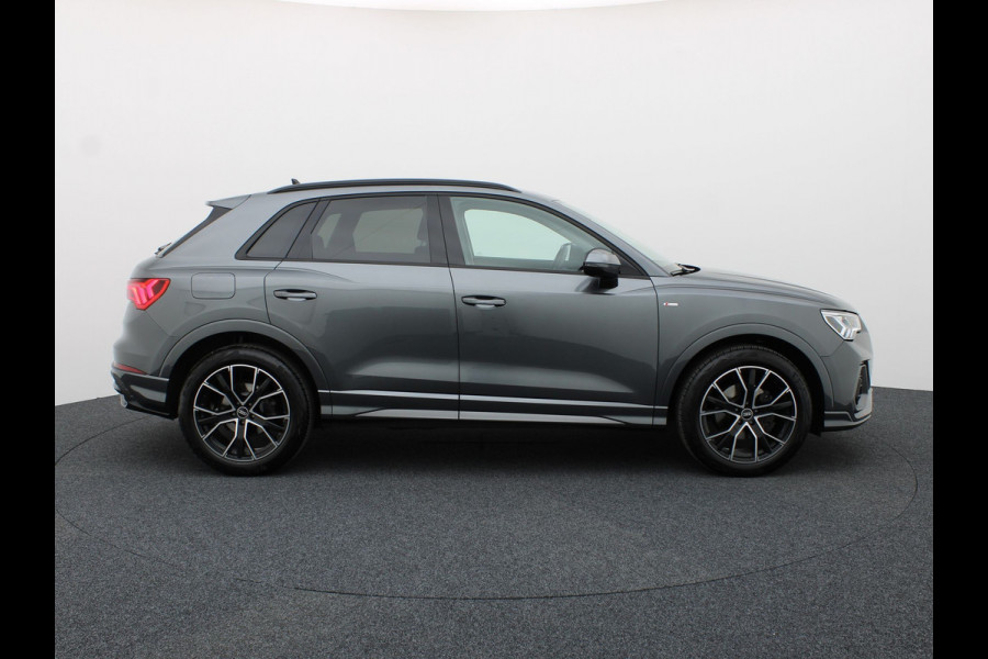 Audi Q3 35 TFSI S edition | Camera | Trekhaak afnb. | Prijs Rijklaar!!