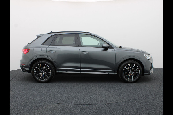 Audi Q3 35 TFSI S edition | Camera | Trekhaak afnb. | Prijs Rijklaar!!