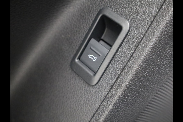 Audi Q3 35 TFSI S edition | Camera | Trekhaak afnb. | Prijs Rijklaar!!
