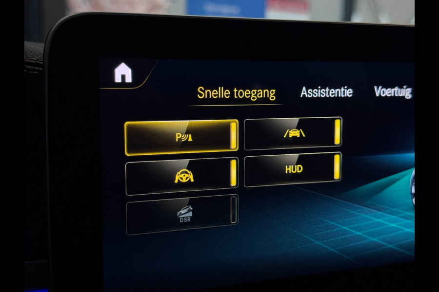 Mercedes-Benz GLC 300 4MATIC Off Road Premium | PANO | LEDER | LUCHTVER. | VOL!