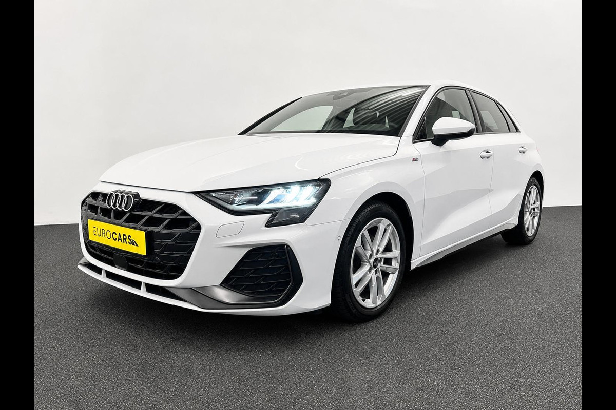 Audi A3 Sportback 35 TFSI S Line Edition Airco ECC Navi Carplay SONOS Premium Audio Adaptive Cruise Head Up Display Privacy Glass LED Sfeerverlichting