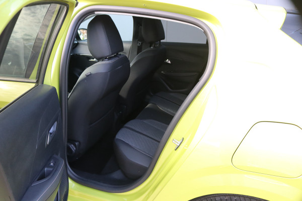 Peugeot 208 1.2 PureT. 100PK Allure Carplay-android/Parkeerhulp/Cruise-control
