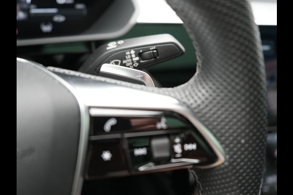 Audi Q8 e-tron Sportback 55 Quattro S edition 95 kWh 408pk Dealer O.H | Luchtvering | Panodak | Black Optic | Adaptive Cruise | 360 Camera | B&O Soundsystem | 21"L.M | Alcantara Sportstoelen Memory | Apple Carplay | Matrix LED |