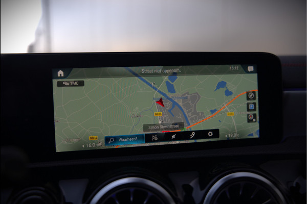 Mercedes-Benz CLA-Klasse Shooting Brake 250 e Business Solution AMG Limited | Stoelverwarming | Parkeersensoren | Navigatie | Cruise Control | Keyless | Ambiance Verlichting | Climate Control