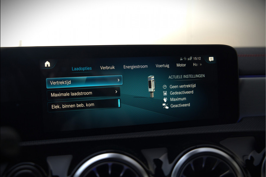 Mercedes-Benz CLA-Klasse Shooting Brake 250 e Business Solution AMG Limited | Stoelverwarming | Parkeersensoren | Navigatie | Cruise Control | Keyless | Ambiance Verlichting | Climate Control