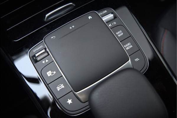 Mercedes-Benz CLA-Klasse Shooting Brake 250 e Business Solution AMG Limited | Stoelverwarming | Parkeersensoren | Navigatie | Cruise Control | Keyless | Ambiance Verlichting | Climate Control