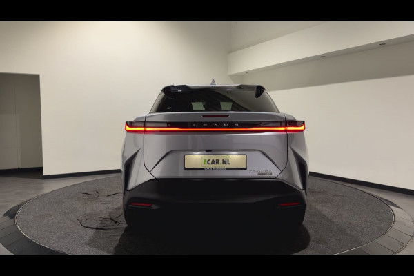 Lexus RZ 450e Executive Line 71 kWh | Leder interieur | Stoelen gekoeld & verwarmd | LMV 20" | Soh (batterijcheck) Waarde 97,9 %