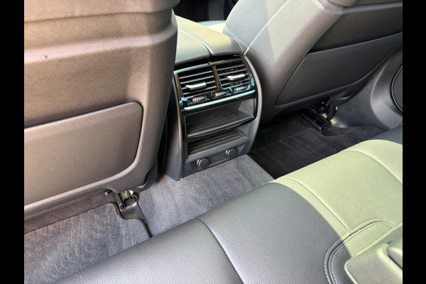 BMW 5 Serie 530i xDrive High Executive|Schuifdak|Memory|Trekhaak|