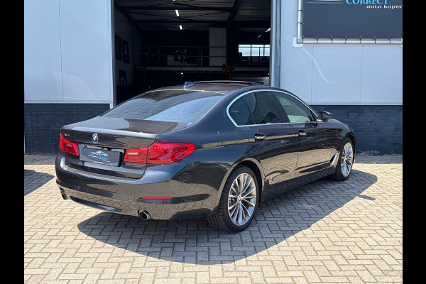 BMW 5 Serie 530i xDrive High Executive|Schuifdak|Memory|Trekhaak|