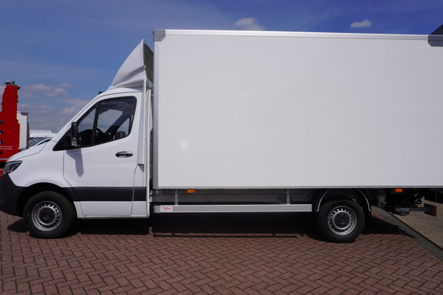 Mercedes-Benz Sprinter 319 CDI 191PK Bakwagen met laadklep Automaat Nr. V068 | Airco | Cruise | Apple-Android DEMO
