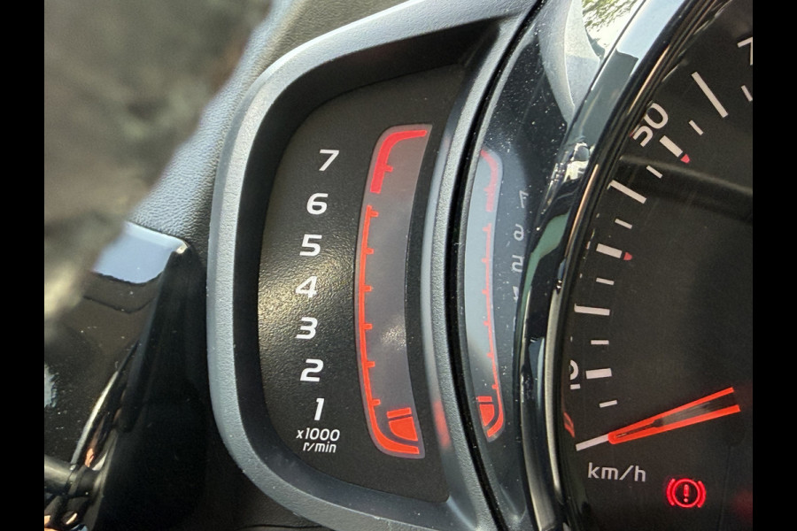 Citroën C1 1.0 VTi Airscape Shine (Navigatie - Automatische Airco - Camera - Apple Carplay - DAB - Elektrisch vouwdak - 15"Lichtmetalen vel