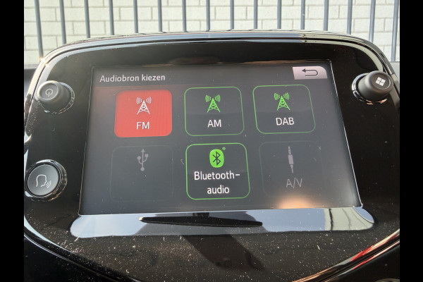 Citroën C1 1.0 VTi Airscape Shine (Navigatie - Automatische Airco - Camera - Apple Carplay - DAB - Elektrisch vouwdak - 15"Lichtmetalen vel