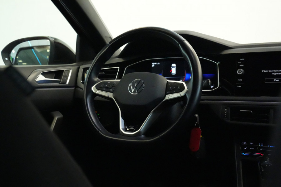 Volkswagen Taigo 1.5 TSI R-Line 3x Adaptive-Cruise IQ-led 18'lmv 24 Maanden garantie* (Vraag naar de voorwaarden)