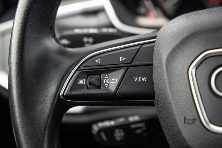 Audi Q3 Sportback 45 TFSI e Edition ADAPTIVE CRUISE  / CARPLAY / DEALER ONDERHOUDEN / AUTOMAAT