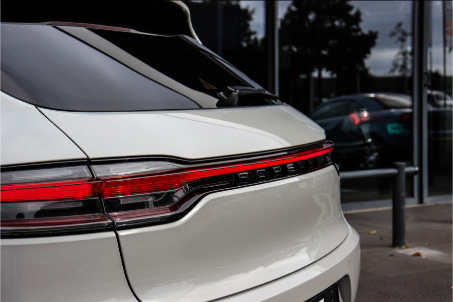 Porsche Macan 2.0 **Krijtgrijs/Pano/Lucht/Sportdesign/Sport uitlaat**