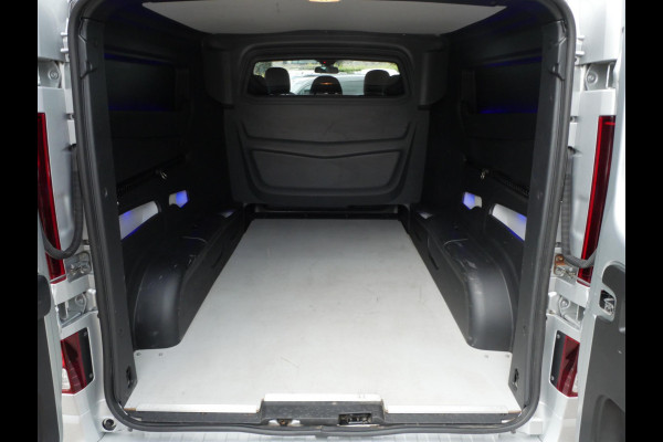 Opel Vivaro 1.6 CDTI 145PK, L2, Dubbel Cabine, Airco, 2 x Schuifdeur, Irmscher uitvoering