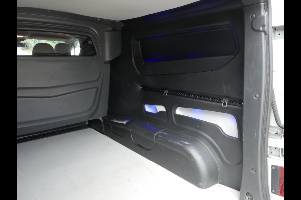 Opel Vivaro 1.6 CDTI 145PK, L2, Dubbel Cabine, Airco, 2 x Schuifdeur, Irmscher uitvoering